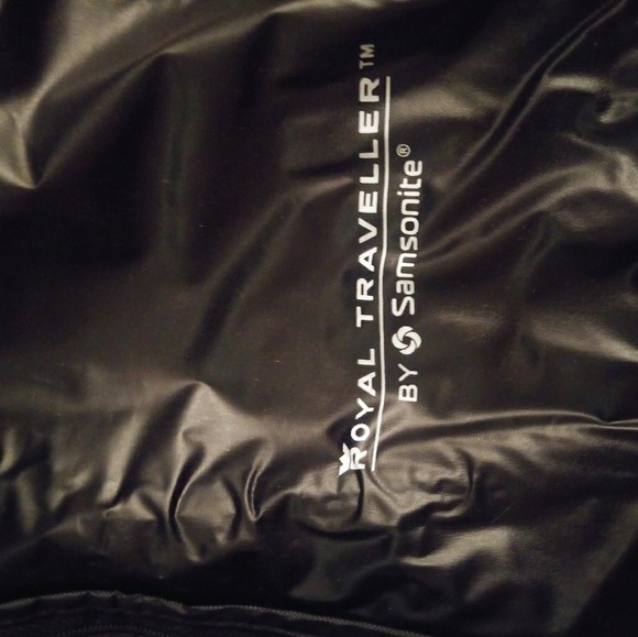 Grad dress - Picture 2 of 6